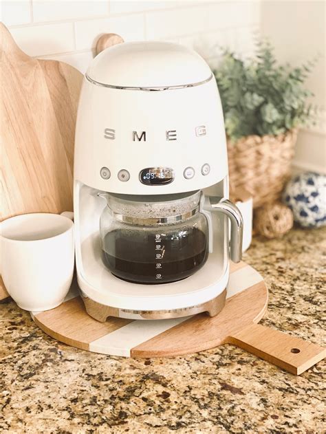 smeg dupe coffee maker.